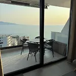 Panorama 303 Sea View アパート Sarandë