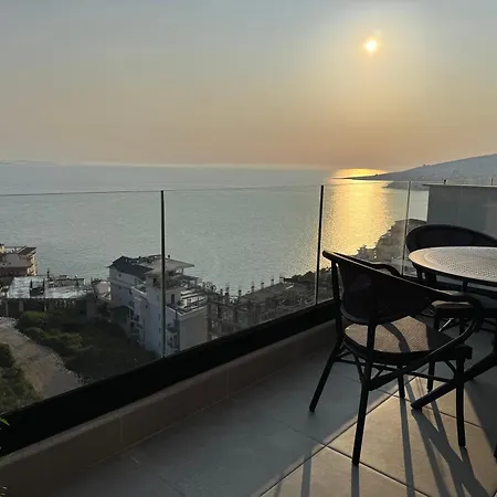 Panorama 303 Sea View