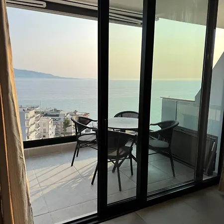 Panorama 303 Sea View