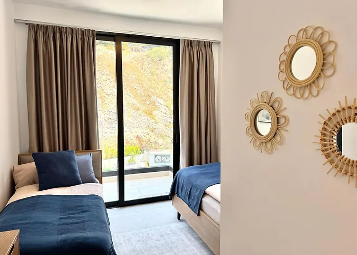 Panorama 303 Sea View